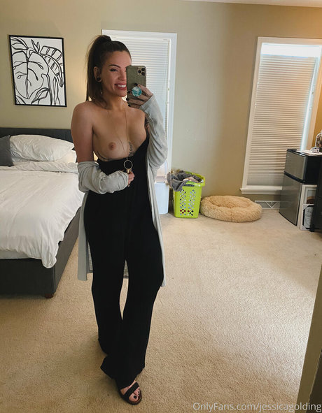 Naakte gelekte OnlyFans-foto van Shesmyjam
