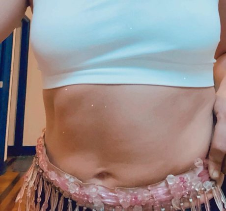 Naakte gelekte OnlyFans-foto van Valentina Bandeira