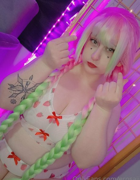 Naakte gelekte OnlyFans-foto van Erosaii