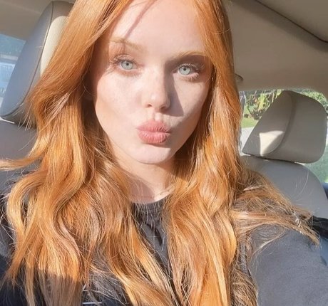 Naakte gelekte OnlyFans-foto van Abby Cowen