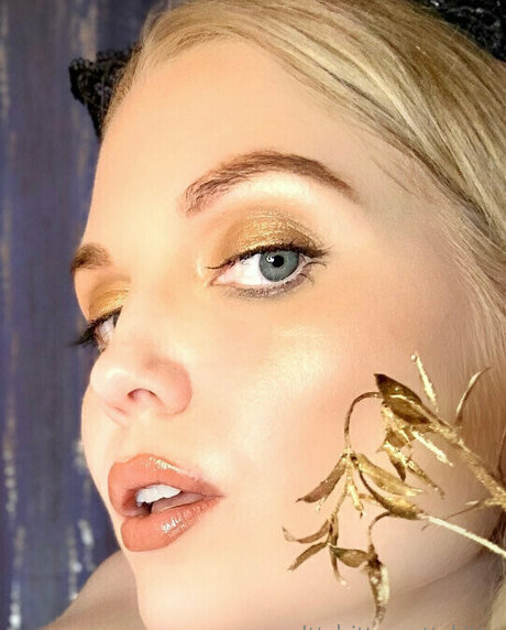Naakte gelekte OnlyFans-foto van Ittybittyprettykittyfree