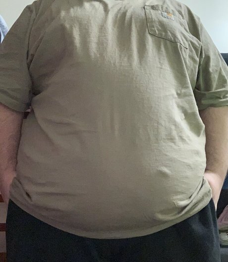 Naakte gelekte OnlyFans-foto van Thegaininggod