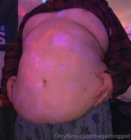Naakte gelekte OnlyFans-foto van Thegaininggod
