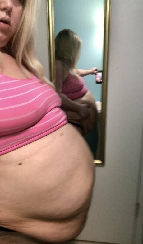 Naakte gelekte OnlyFans-foto van Jessbbwfree