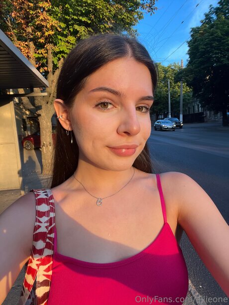 Ellieone