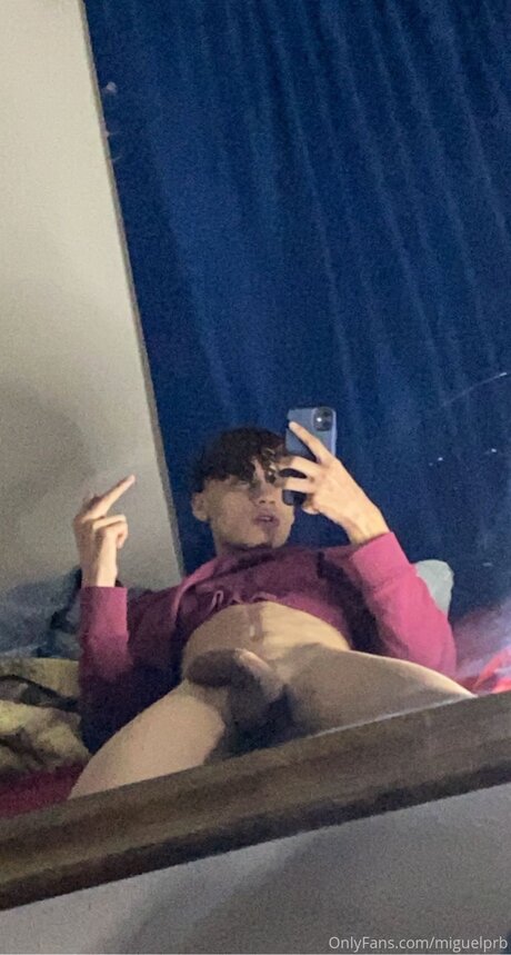 Naakte gelekte OnlyFans-foto van Miguelprb