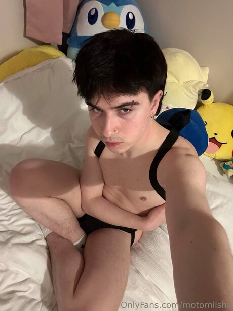 Naakte gelekte OnlyFans-foto van Motomiisha