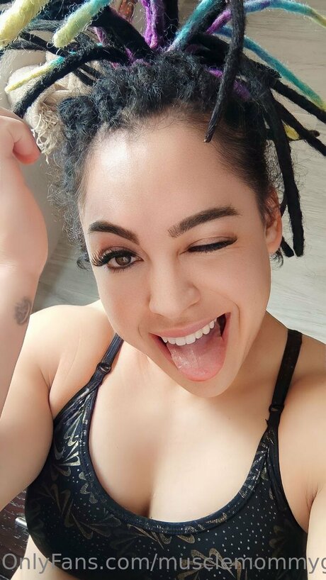 Queenmuscleavery