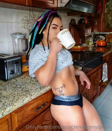 Queenmuscleavery