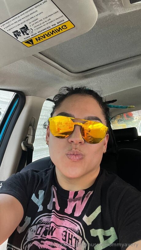 Queenmuscleavery