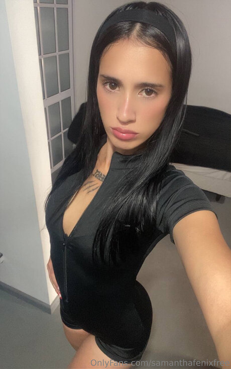 Naakte gelekte OnlyFans-foto van Camiinoefree