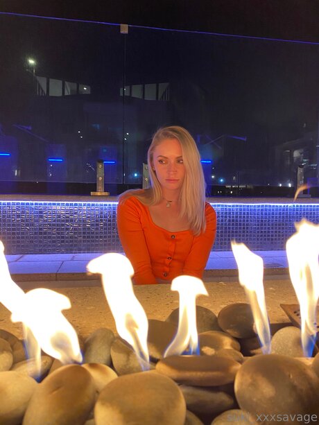 Naakte gelekte OnlyFans-foto van Suki Xxxaurora