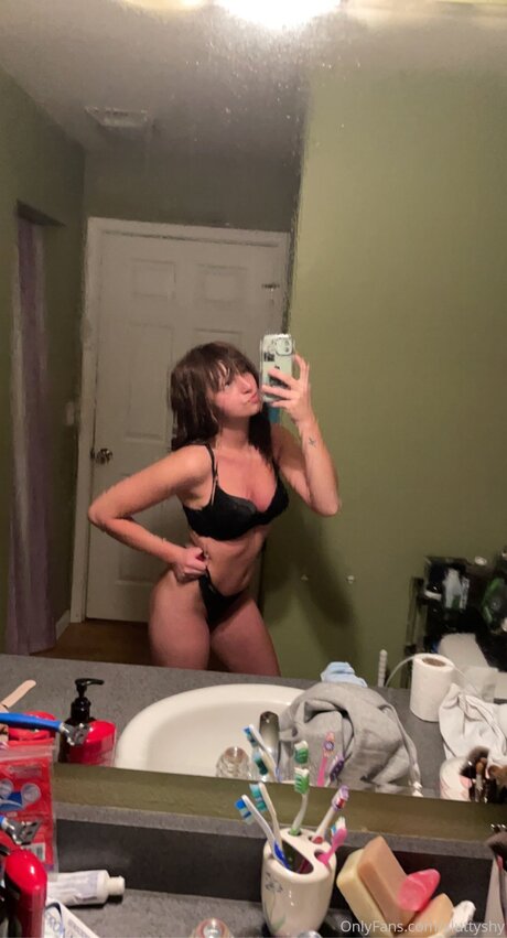 Sluttyshy