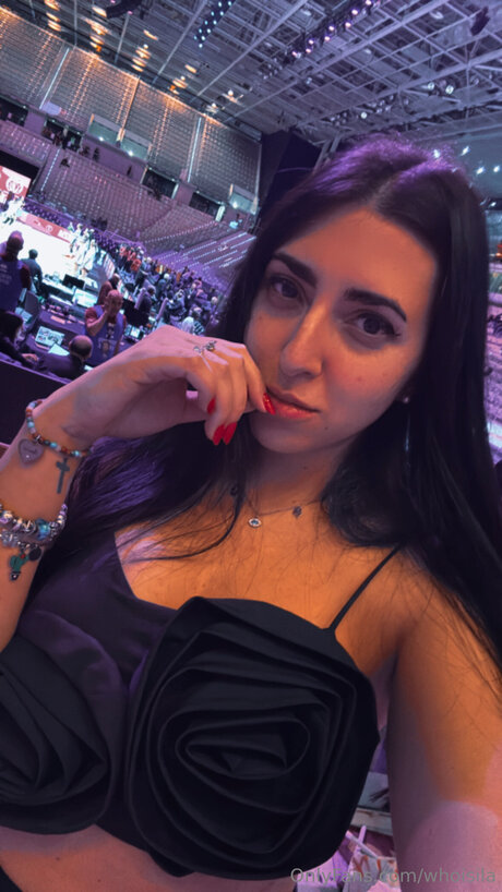 Whoisila