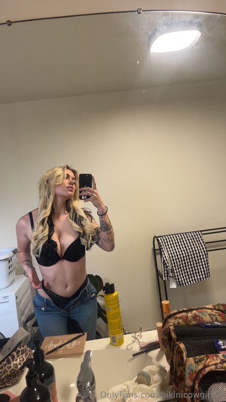 Bikinicowgirl69