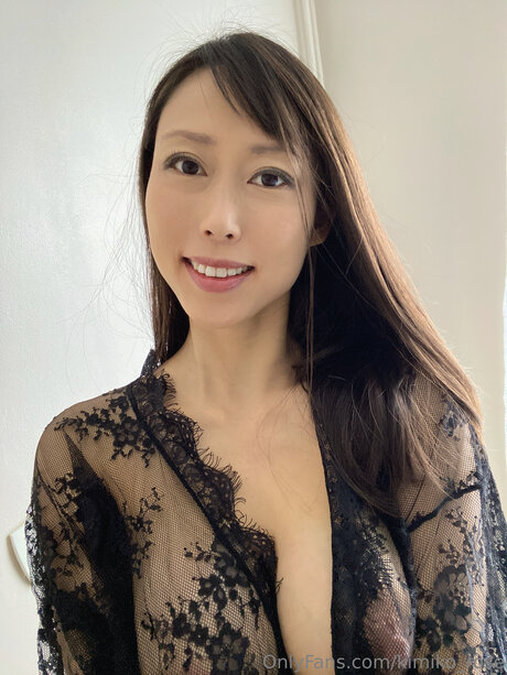 Kimiko Rose