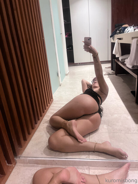 Naakte gelekte OnlyFans-foto van Dreamofcosmic