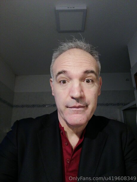 Naakte gelekte OnlyFans-foto van U419608349