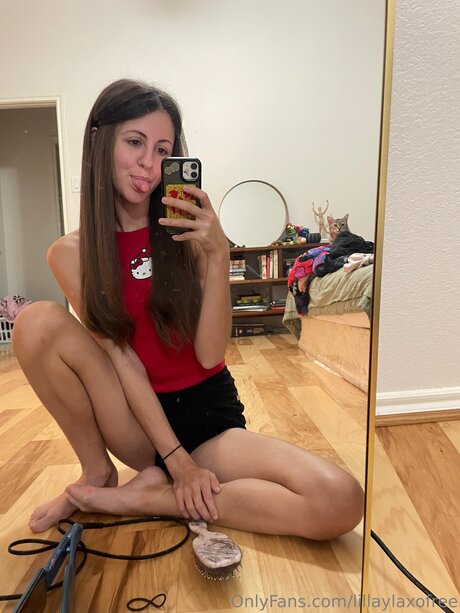 Lillaylaxofree