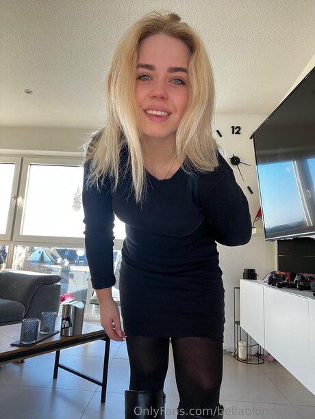 Bellablondofficial