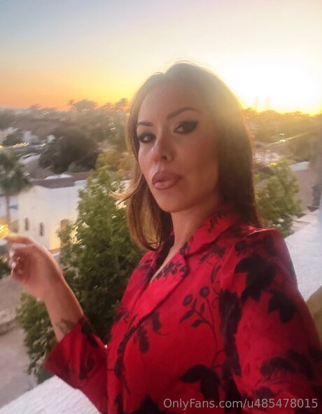 Naakte gelekte OnlyFans-foto van Babychloe07