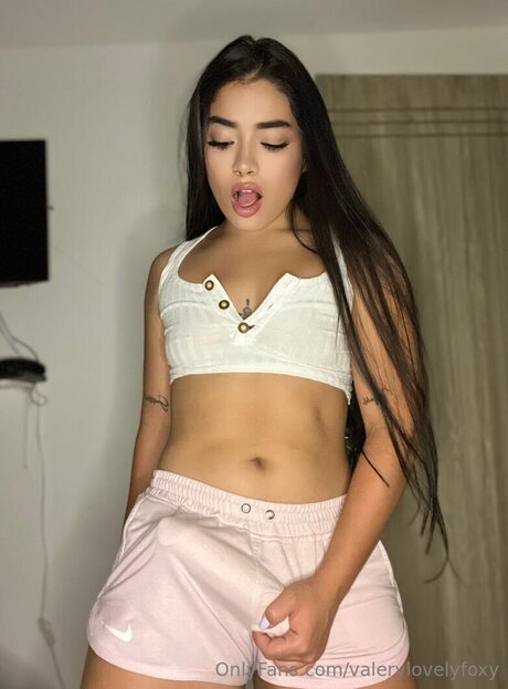 Valerylovelyfoxy