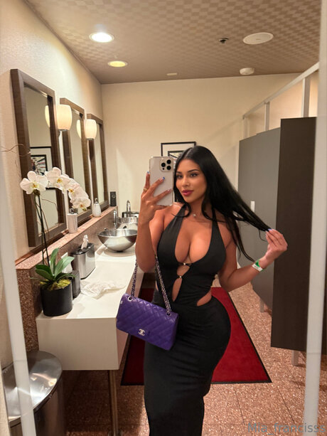 Miafrancis