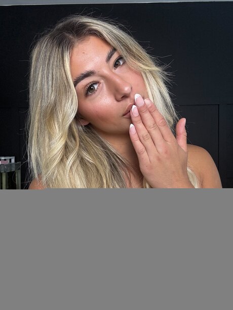 Ellaajasminee