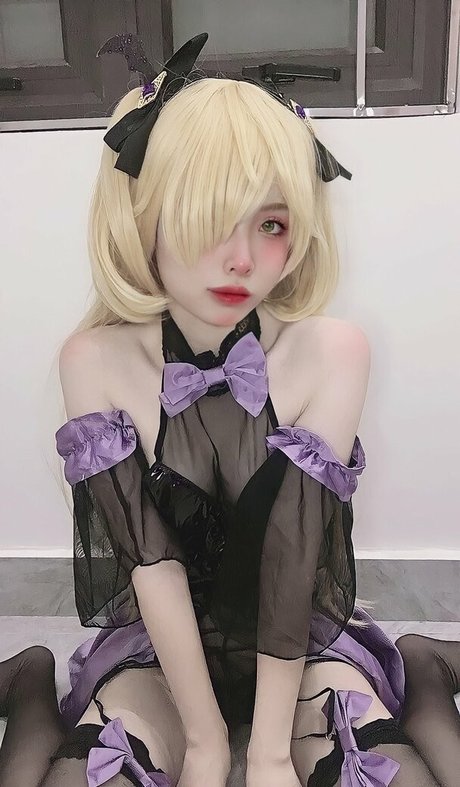 Naakte gelekte OnlyFans-foto van Dreamlikeuwu