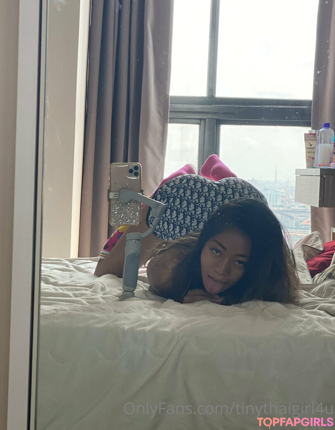 Naakte gelekte OnlyFans-foto van Tinythaigirl4u #28 Naakte gelekte OnlyFans-foto van Tinythaigirl4u #28