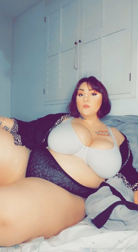 Kaybearcutie95