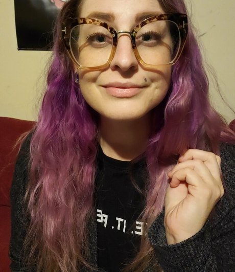 Naakte gelekte OnlyFans-foto van Aspookydoll