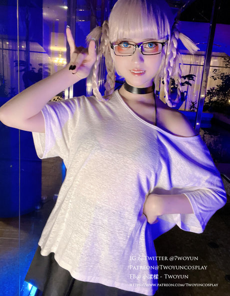 Naakte gelekte OnlyFans-foto van Twoyun