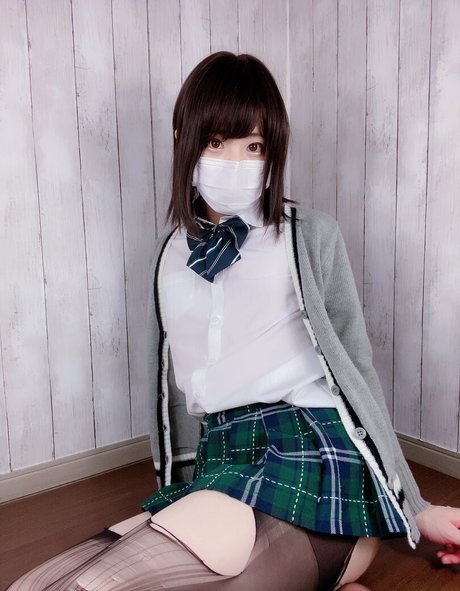 Naakte gelekte OnlyFans-foto van Senyasenyanko