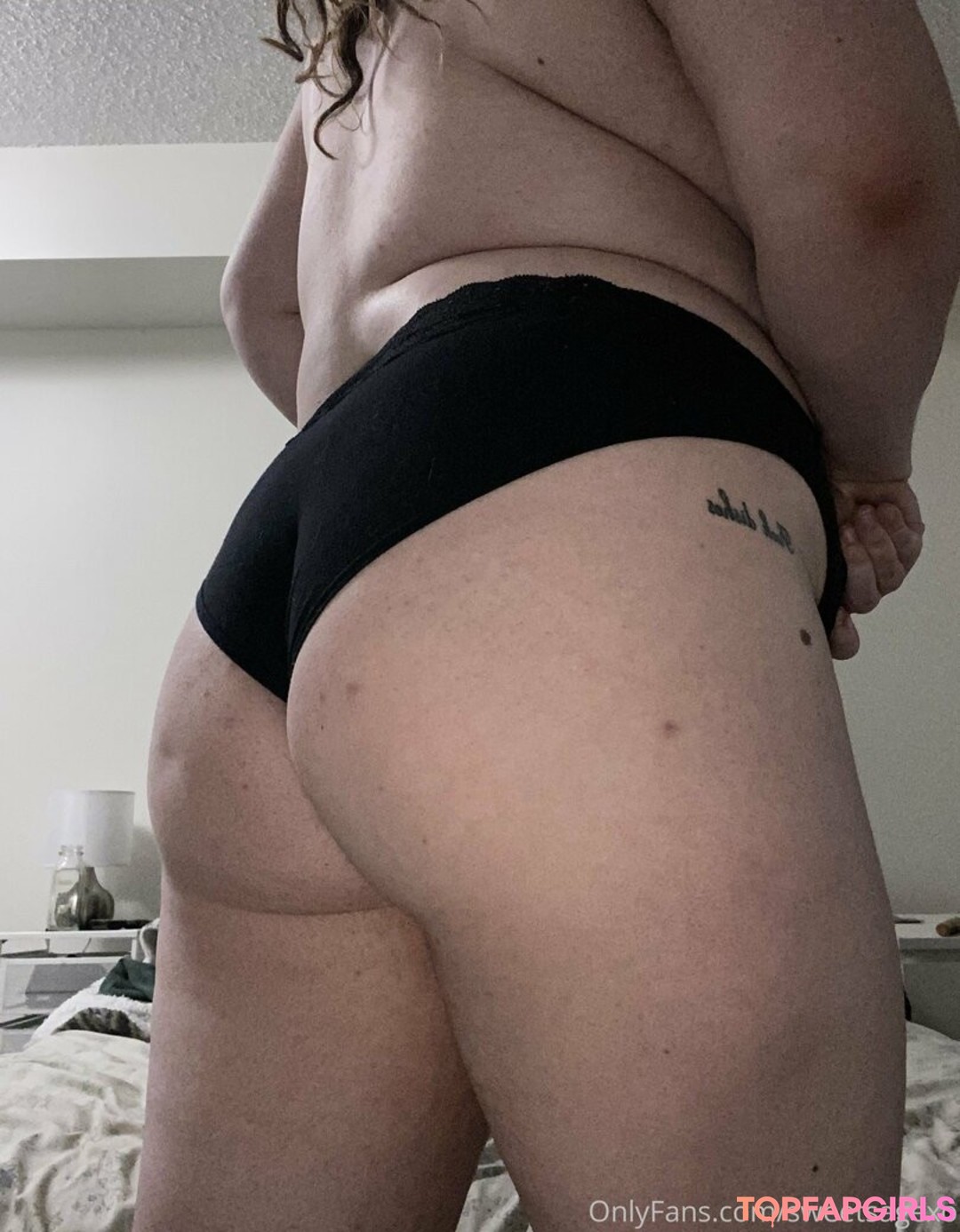 Naakte gelekte OnlyFans-foto van Sweetsagexo #5 Naakte gelekte OnlyFans-foto van Sweetsagexo #5