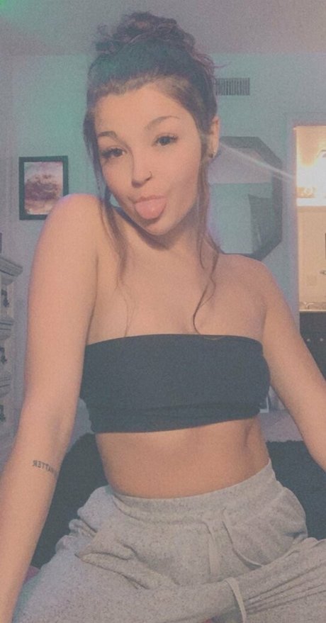 Naakte gelekte OnlyFans-foto van Sagegraybaby