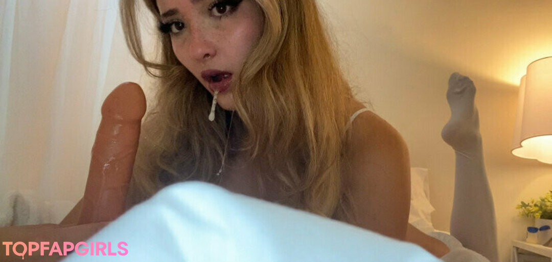 Naakte gelekte OnlyFans-foto van Daisymae #25 Naakte gelekte OnlyFans-foto van Daisymae #25