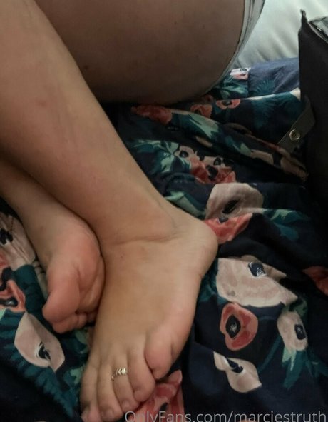 Naakte gelekte OnlyFans-foto van Marciestruth