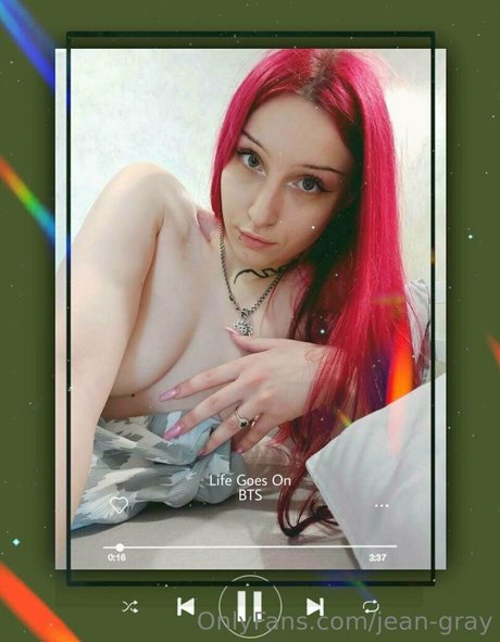 Naakte gelekte OnlyFans-foto van Jeangray