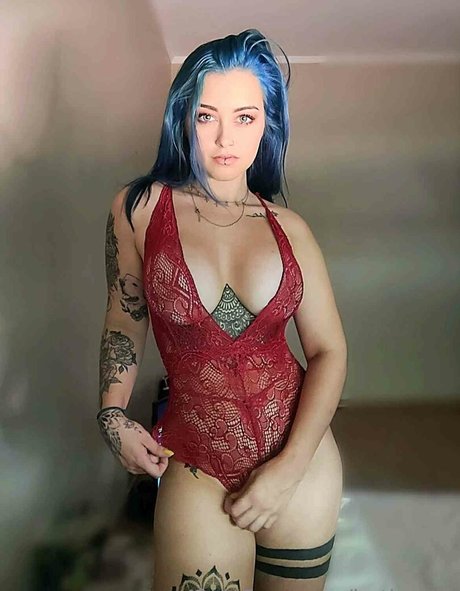 Naakte gelekte OnlyFans-foto van Beth Licious