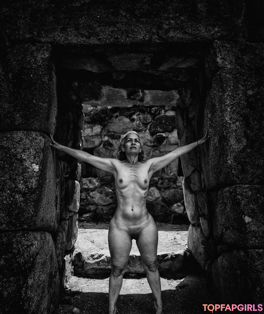 Naakte gelekte OnlyFans-foto van Athena Demos #28 Naakte gelekte OnlyFans-foto van Athena Demos #28