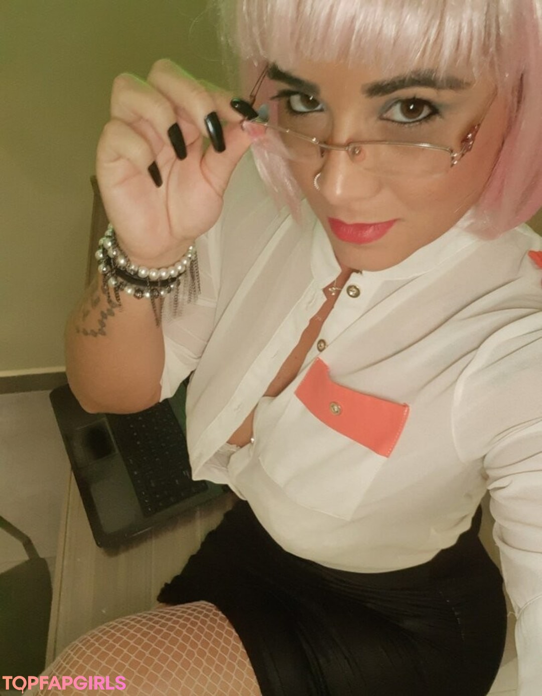Naakte gelekte OnlyFans-foto van Debora Fantine #12 Naakte gelekte OnlyFans-foto van Debora Fantine #12
