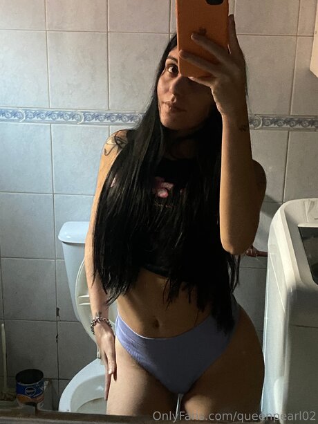 Queenpearl02