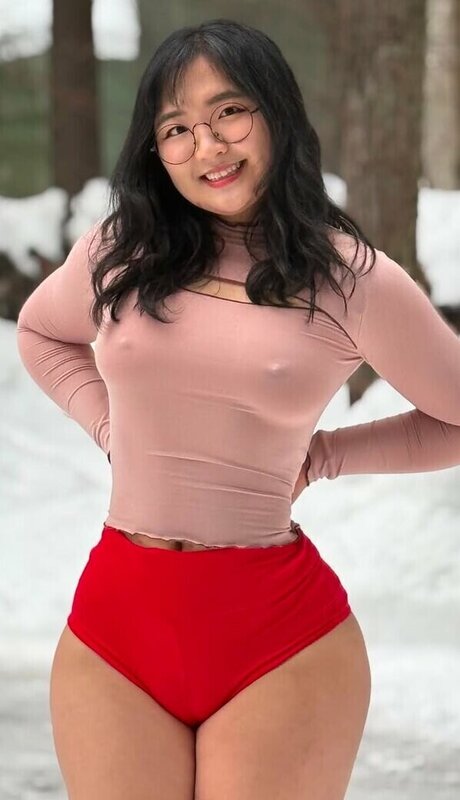 Aroomi Kim