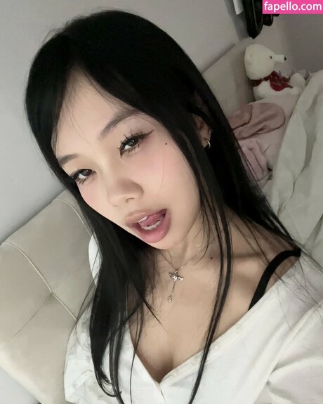 Iloveukitty_