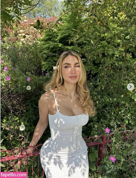 Naakte gelekte OnlyFans-foto van Maiirini