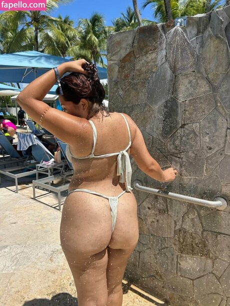 Naakte gelekte OnlyFans-foto van Melaniexdgarcia