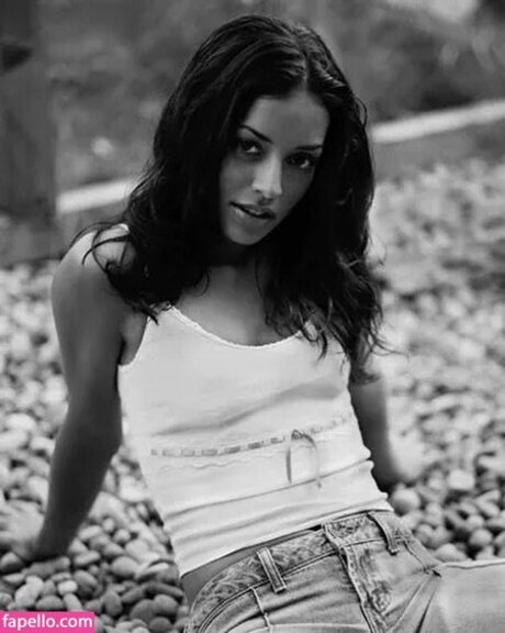 Emmanuelle Vaugier