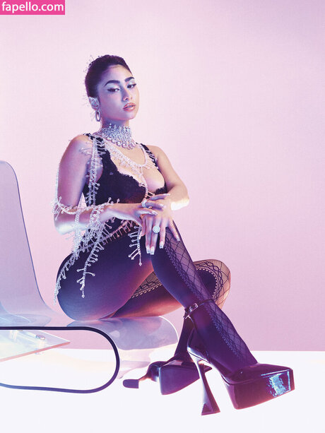 Paloma Mami