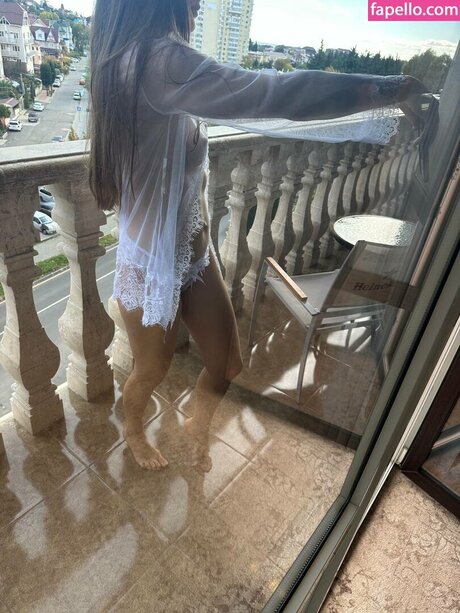 Ekaterina_naturally